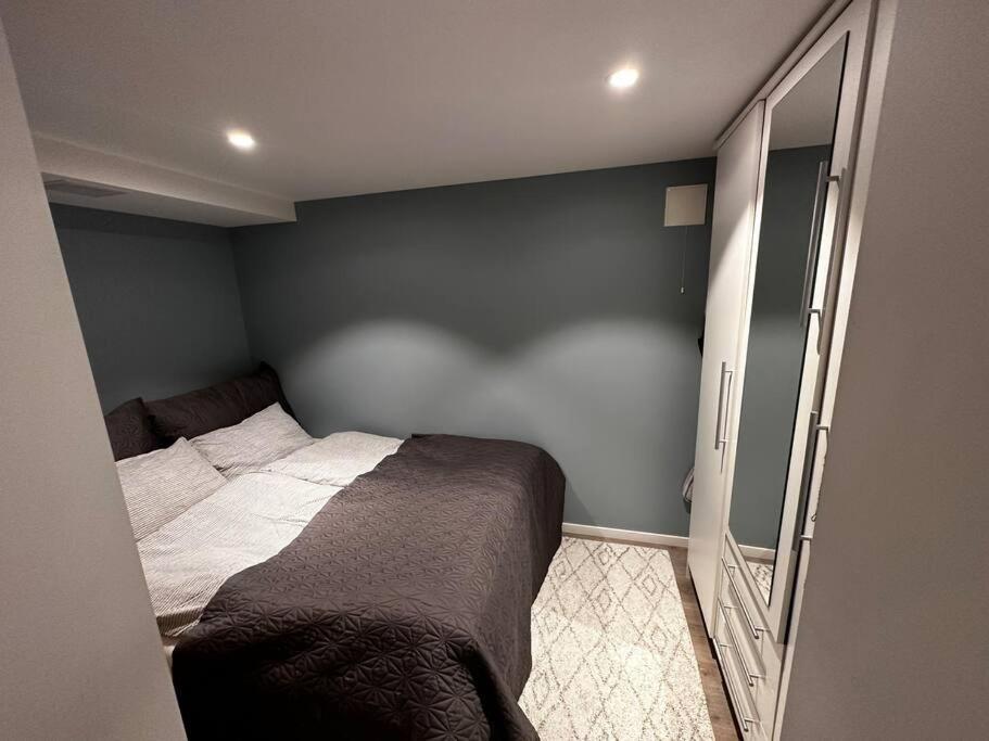 Basement Apartment With Parking Ålesund Kültér fotó